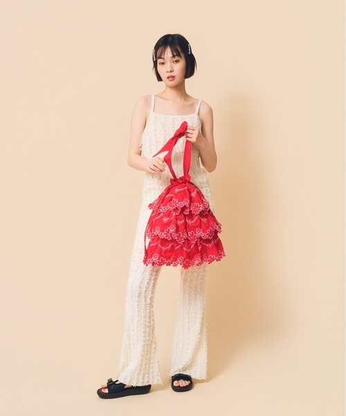 Casselini(キャセリーニ)の「Casselini(キャセリーニ)フラワーレースバッグ(ショルダーバッグ・レディース・アイボリー/ブラック/レッド・FREE)」の10枚目の写真