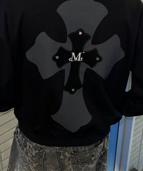 MUCENT(ムセント)の「ノクセンバッククロスレザーパッチマンツーマン 男女共用 (2カラー)(スウェット・レディース・グレー系/ブラック・FREE)」の18枚目の写真