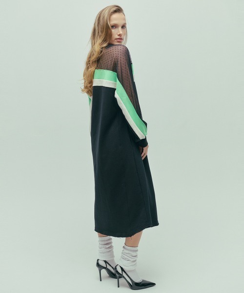 DOUBLE STANDARD CLOTHING(ダブルスタンダードクロージング)の「裏毛ドットチュールワンピース(ワンピース・レディース・ブラック/オフホワイト・38)」の2枚目の写真
