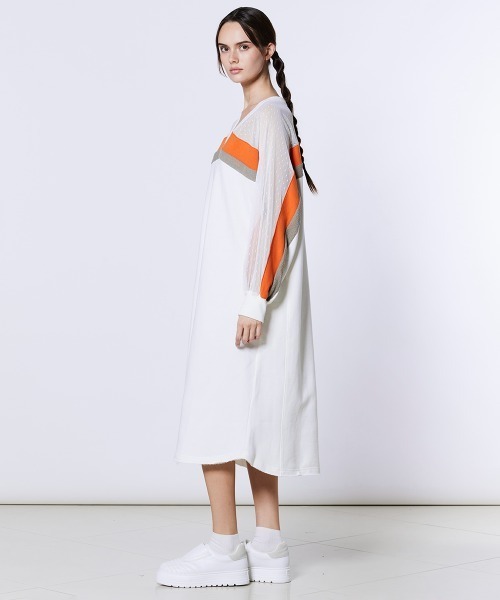 DOUBLE STANDARD CLOTHING(ダブルスタンダードクロージング)の「裏毛ドットチュールワンピース(ワンピース・レディース・ブラック/オフホワイト・38)」の4枚目の写真