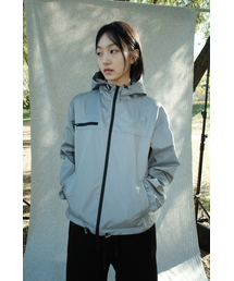 AEIAEIAE（エイエイエ）の「シンボル刺繍ウィンドブレーカー [グレー]（ナイロンジャケット）」