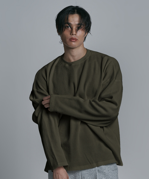 JELEVE（ジェイエルブ）の「ワッフルルーズフィットロングスリーブ（Tシャツ/カットソー・メンズ・ホワイト/ブラック/ネイビー/グレー/オリーブ/チャコール・MEDIUM/LARGE/X-LARGE/SMALL）」の12枚目の写真