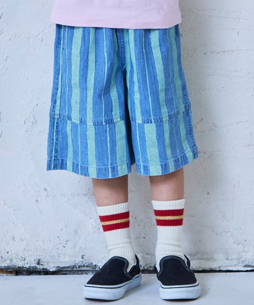 MARKEY'S(マーキーズ)の「デニム6分丈パンツ(デニムパンツ・キッズ・ライトブルー/ネイビー・140/130/120/110/100/90/150)」の2枚目の写真