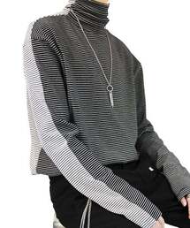 ACHA（アチャ）の「ダブルストライプタートルネック _ ブラック&ホワイト（Tシャツ/カットソー）」