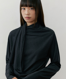 REF ONE-SIDE SHIRRING POLA SCARF CHARCOAL