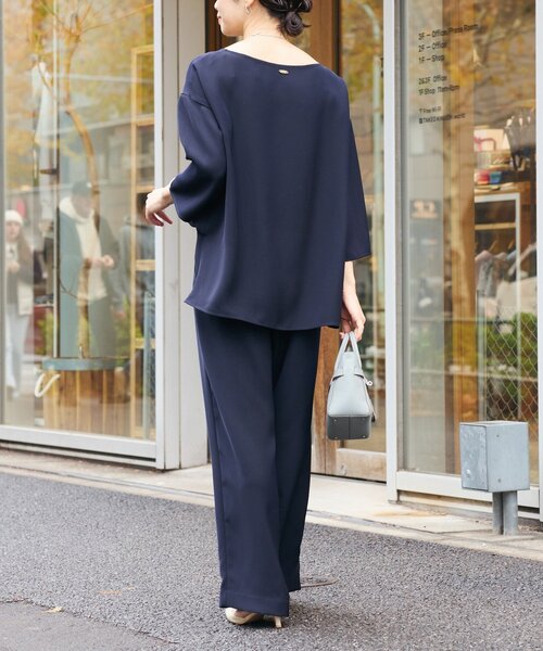 RIVE DROITE（リヴドロワ）の「【オケージョンや通勤に】ダブルサテンタックパンツ（スラックス・レディース・ベージュ/ネイビー・36/38）」の19枚目の写真