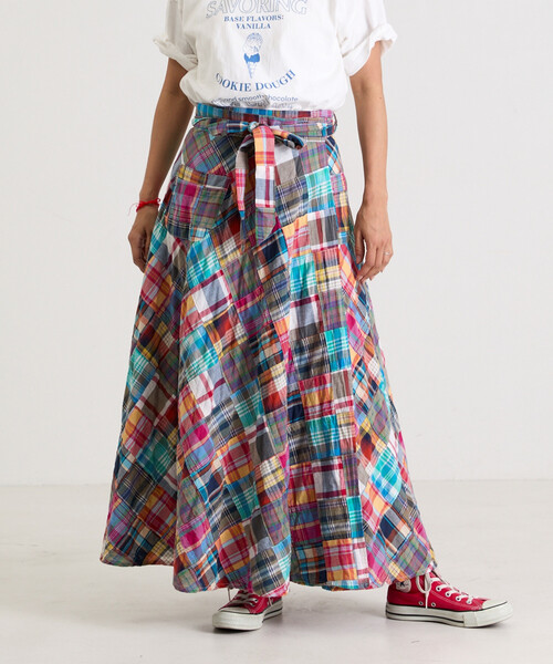 Freada（フリーダ）の「Freada/フリーダ インドパッチワークチェック巻きスカート（スカート・レディース・グリーン/その他・ONE SIZE）」の2枚目の写真
