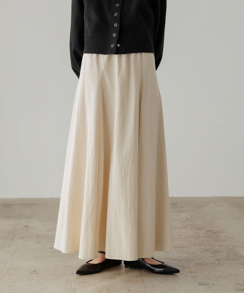 LOWRYS FARM(ローリーズファーム)の「フィブリルフレアスカート 656368(スカート・レディース・ブラック/アイボリー/ブルー/グレー・LARGE/MEDIUM)」の2枚目の写真