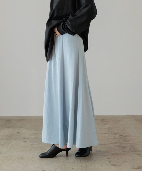 LOWRYS FARM(ローリーズファーム)の「フィブリルフレアスカート 656368(スカート・レディース・ブラック/アイボリー/ブルー/グレー・LARGE/MEDIUM)」の15枚目の写真