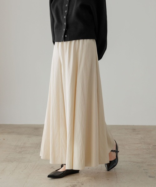 LOWRYS FARM(ローリーズファーム)の「フィブリルフレアスカート 656368(スカート・レディース・ブラック/アイボリー/ブルー/グレー・LARGE/MEDIUM)」の20枚目の写真