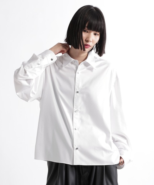 HARE(ハレ)の「ブロードドレスシャツ(HARE)(シャツ/ブラウス・メンズ・サックスブルー/ホワイト/グレー/ブラック/ブラック系その他/グリーン系その他/ホワイト系その他/スカイブルー・MEDIUM/SMALL/X-SMALL)」の3枚目の写真