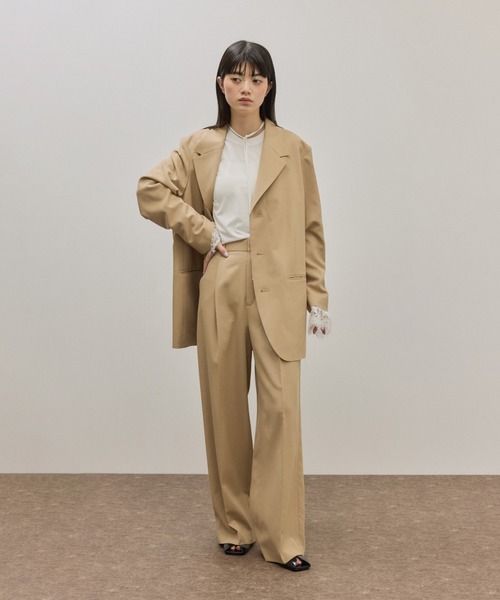 ADAM ET ROPE'（アダムエロペ）の「スクエアトゥカーブラインミュール（サンダル・レディース・オフホワイト/ライトグリーン/ブラック・24.5/24/23.5/23）」の9枚目の写真