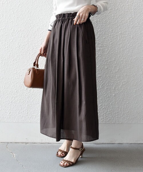 SHIPS any（シップス エニィ）の「SHIPS any:〈洗濯機可能〉リネン ミックス シアー ギャザー リボン スカート（スカート・レディース・ネイビー/ブラウン・ONE SIZE）」の9枚目の写真