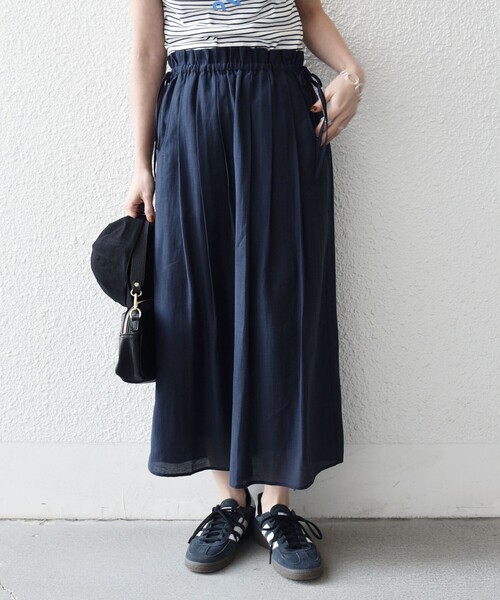 SHIPS any（シップス エニィ）の「SHIPS any:〈洗濯機可能〉リネン ミックス シアー ギャザー リボン スカート（スカート・レディース・ネイビー/ブラウン・ONE SIZE）」の13枚目の写真