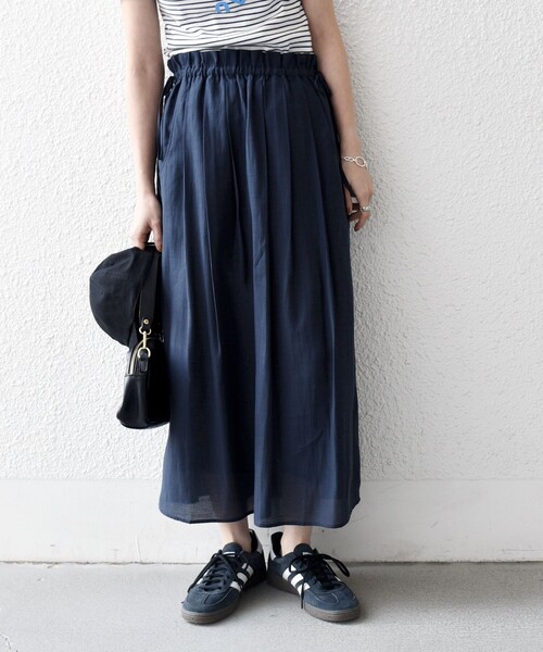 SHIPS any（シップス エニィ）の「SHIPS any:〈洗濯機可能〉リネン ミックス シアー ギャザー リボン スカート（スカート・レディース・ネイビー/ブラウン・ONE SIZE）」の17枚目の写真