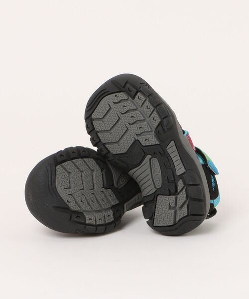 KEEN（キーン）の「NEWPORT H2 1018447（サンダル・レディース・マルチ・16/17/15 ）」の3枚目の写真