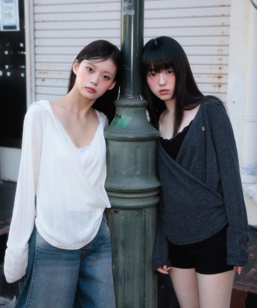 ROSEFRANTZ（ロゼフランツ）の「Wrap Shirring Hood Long Sleeve [Ivory]（Tシャツ/カットソー・レディース・アイボリー・OS）」の3枚目の写真