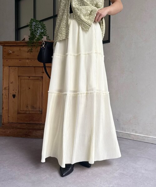 光沢プリーツティアードスカート（スカート）｜Thevon（ゼボン）の