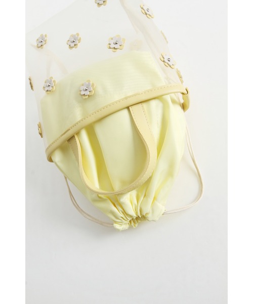 tocco closet（トッコ　クローゼット）の「フラワーモチーフ付きシアーハンドバッグ（ハンドバッグ・レディース・ブラック・FREE）」の17枚目の写真