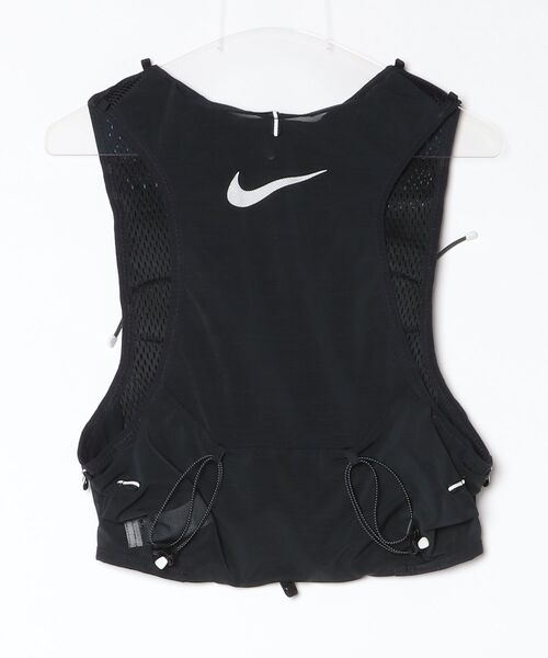 NIKE（ナイキ）の「【NIKE/ナイキ】ボトル付き ランニング ランベスト5L（ベスト・メンズ・ブラック・M/L）」の13枚目の写真