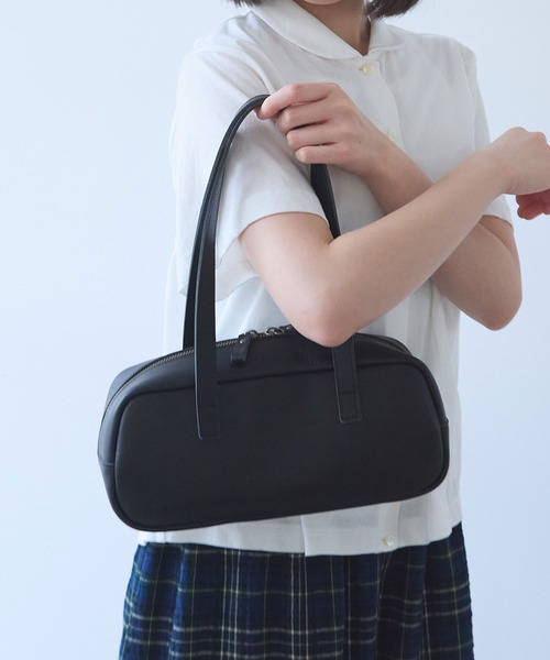 bulle de savon(ビュルデサボン)の「leather yokonaga bag(ハンドバッグ・レディース・ブラック/ダークブラウン・FREE)」の11枚目の写真