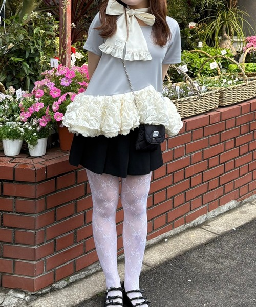 idem(イデム)の「rose frill peplum tops / ローズフリルペプラムトップス(Tシャツ/カットソー・レディース・グレー・FREE)」の16枚目の写真