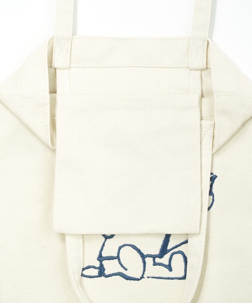 Vintage PEANUTS（ビンテージピーナッツ）の「"09"≪Vintage PEANUTS≫1ポケット キャンバス 刺繍 ミニ トートバッグ（トートバッグ・レディース・アイボリー/ネイビー・ONE SIZE）」の17枚目の写真