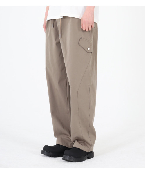 BUTTON SEOUL(ボタンソウル)の「バンディングストリングコットンパンツ(カーキベージュ)(その他パンツ・メンズ・その他・M/L/XL)」の3枚目の写真