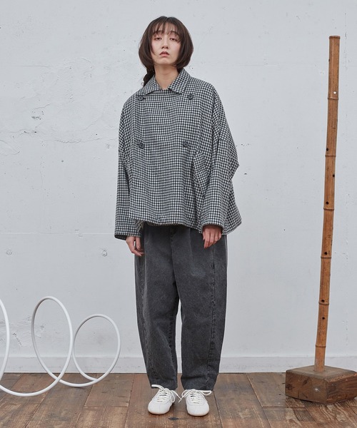 Dulcamara(ドゥルカマラ)の「縮絨ウールWワイドショートCT(その他アウター・メンズ・チェック/ブラック・1/0)」の6枚目の写真