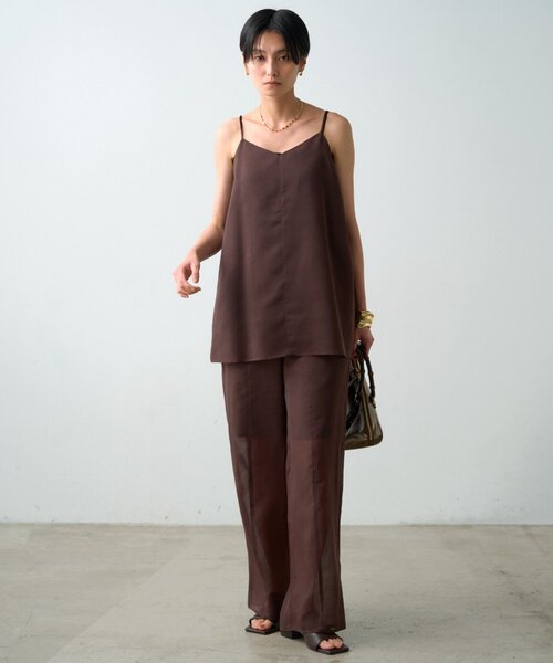 LOUNGEDRESS(ラウンジドレス)の「【JAPAN MADE】シアーキャミ(キャミソール・レディース・ブラウン・FREE)」の2枚目の写真