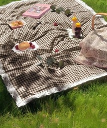 おしゃれスタ（オシャレスタ）の「ギンガムチェックレースレジャーシート（アウトドアグッズ）」