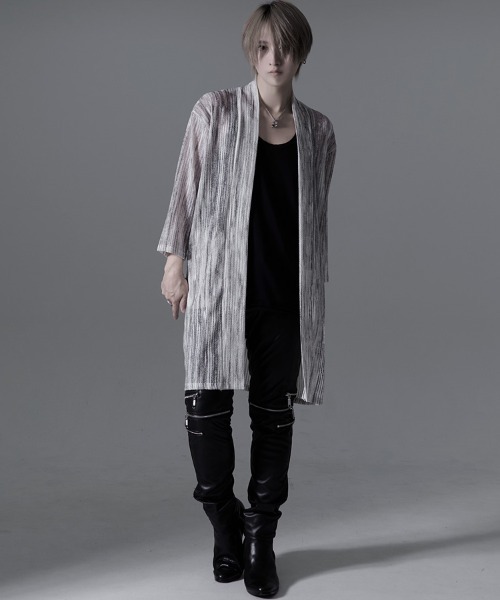 CavariA(キャバリア)の「『CavariA/キャバリア』汚し加工はしご編みショール7分袖ガウン(Tシャツ/カットソー・メンズ・ブラック/ホワイト・XL/L/M)」の22枚目の写真