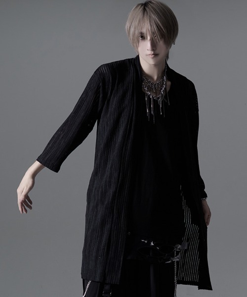 CavariA(キャバリア)の「『CavariA/キャバリア』汚し加工はしご編みショール7分袖ガウン(Tシャツ/カットソー・メンズ・ブラック/ホワイト・XL/L/M)」の13枚目の写真
