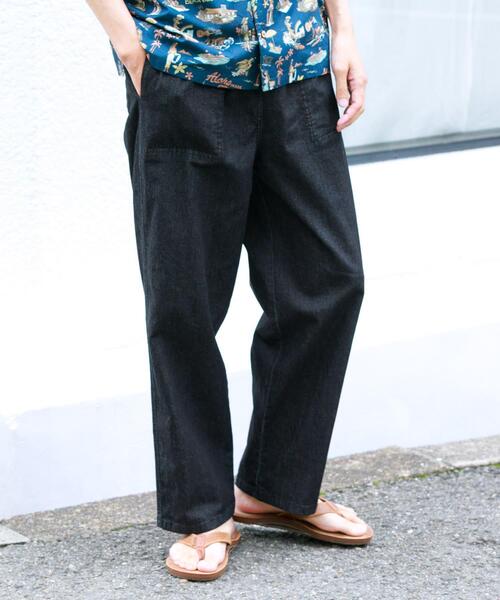 URBAN RESEARCH Sonny Label(アーバンリサーチサニーレーベル)の「接触冷感デニムイージーパンツ(デニムパンツ・メンズ・ライトインディゴブルー/インディゴブルー/ブラック・MEDIUM/LARGE)」の2枚目の写真
