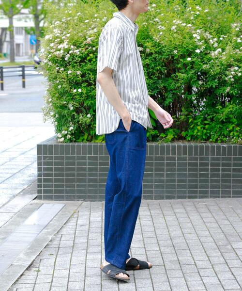 URBAN RESEARCH Sonny Label(アーバンリサーチサニーレーベル)の「接触冷感デニムイージーパンツ(デニムパンツ・メンズ・ライトインディゴブルー/インディゴブルー/ブラック・MEDIUM/LARGE)」の19枚目の写真
