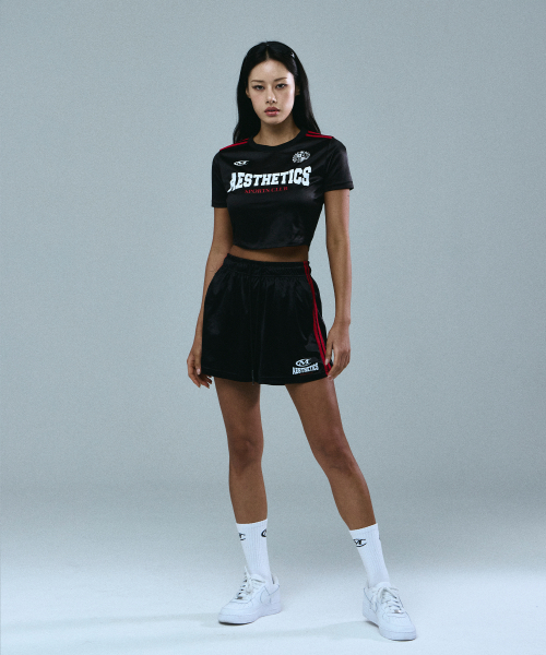 MIHAK(ミハク)の「エステティッククラブクロップジャージTシャツ(BLACK)(Tシャツ/カットソー・レディース・その他・1/2)」の2枚目の写真