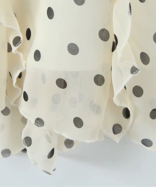 LA POMME petit(ラポミ・プチ)の「Ruffle Flare Dots Skirt(スカート・レディース・アイボリー・LARGE/MEDIUM/SMALL)」の4枚目の写真