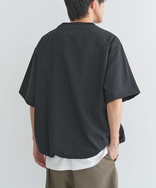 CRAFT STANDARD BOUTIQUE(クラフトスタンダードブティック)の「接触冷感/吸水速乾/UVカット Fluxaire 半袖シャツプルオーバー(Tシャツ/カットソー・メンズ・グレイッシュベージュ/ネイビー/ブラック/チャコールグレー・M/L)」の13枚目の写真
