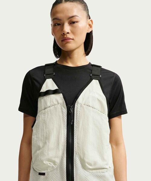 ACG(エィシージー)の「ナイキ ACG "Dolomiti" ベスト / Nike ACG "Dolomiti" Vest IM4252-020 Sea Glass(ベスト・メンズ・グリーン系その他2・M/L/S)」の2枚目の写真