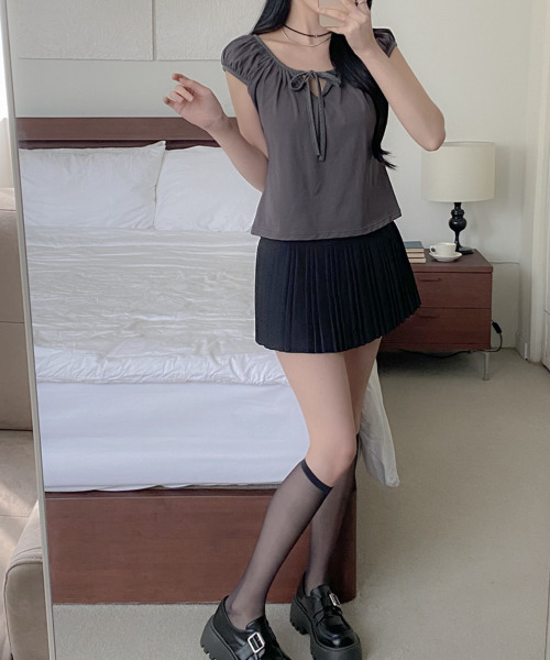VIVID LADY(ビビッドレディー)の「ドットリボン パフスリーブ半袖トップス(Tシャツ/カットソー・レディース・チャコールグレー/ホワイト/ブラック・FREE)」の11枚目の写真