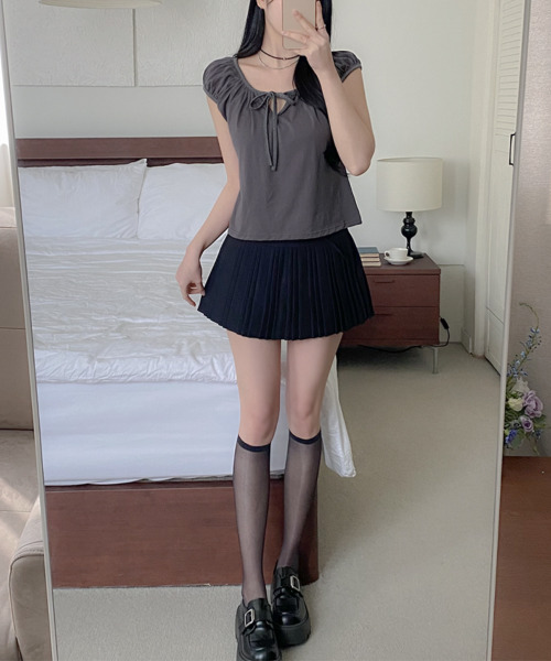 VIVID LADY(ビビッドレディー)の「ドットリボン パフスリーブ半袖トップス(Tシャツ/カットソー・レディース・チャコールグレー/ホワイト/ブラック・FREE)」の12枚目の写真