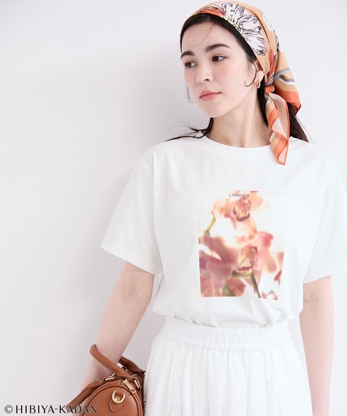 le cercle ADAM ET ROPE'(ルセルクルアダムエロペ)の「日比谷花壇プリントTシャツ(Tシャツ/カットソー・レディース・ホワイト系その他/ホワイト系その他3・FREE)」の7枚目の写真