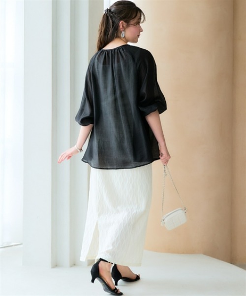 SMILE LAND(スマイルランド)の「<大きいサイズ>リボンデザインゆるシルエットシアーブラウス(シャツ/ブラウス・レディース・ブラック/モーブ系・L/5L/4L/LL/3L)」の11枚目の写真