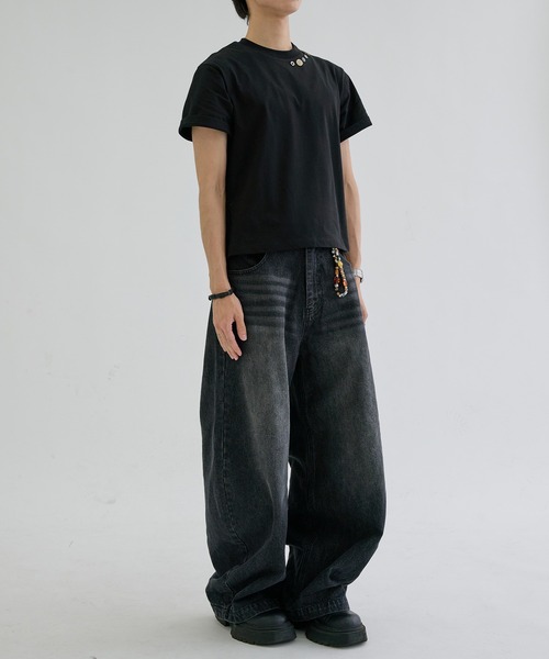 EPNK(イーピーエヌケー)の「Embellished button side slit tee / エンベリッシュトボタンサイドスリットT(Tシャツ/カットソー・メンズ・チャコールグレー/ブラック/杢グレー・MEDIUM/LARGE/SMALL)」の20枚目の写真