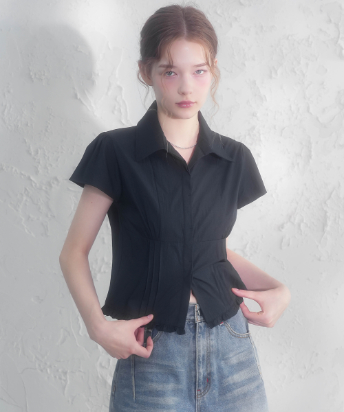 Vivacious(ビバシャス)の「エリシアシャツ_3カラー(シャツ/ブラウス・レディース・ホワイト/ブラック/ネイビー・SMALL/MEDIUM/LARGE)」の4枚目の写真