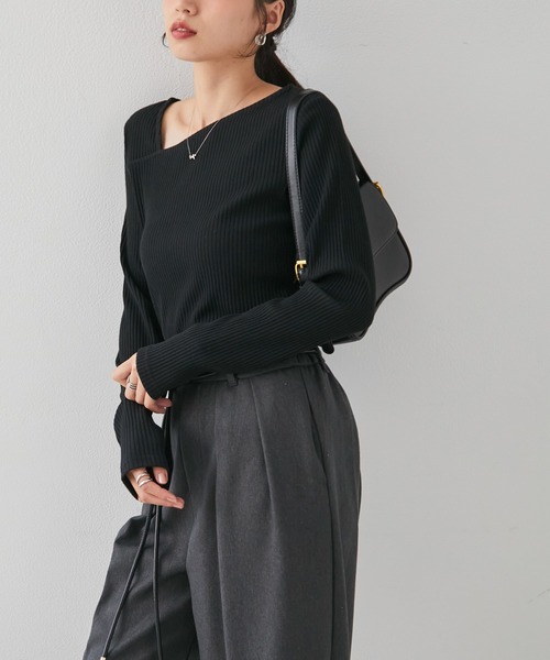 RANAN（ラナン）の「全骨格細見え！アシメネックリブトップス（Tシャツ/カットソー・レディース・チャコール/ホワイト/ブラック/ブラウン・M/LL/L）」の16枚目の写真