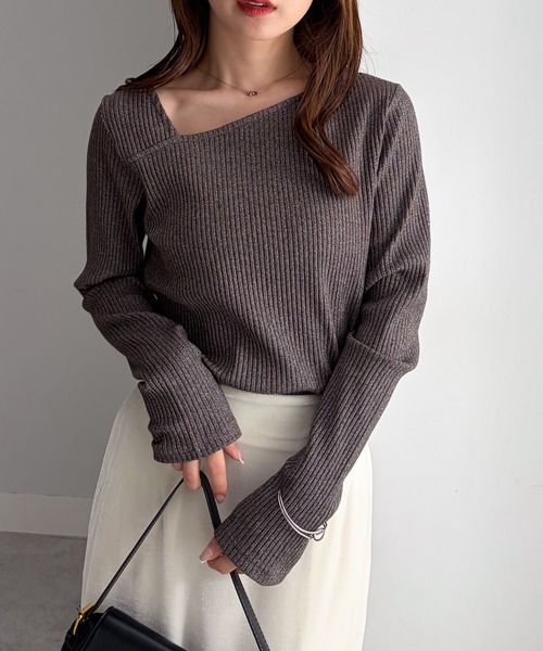 RANAN（ラナン）の「全骨格細見え！アシメネックリブトップス（Tシャツ/カットソー・レディース・チャコール/ホワイト/ブラック/ブラウン・M/LL/L）」の22枚目の写真