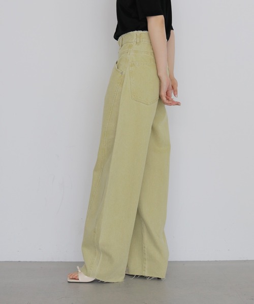 cheriella（シェリエラ）の「【cheriella】ビンテージライクヨークカーブデニムパンツ　VINTAGE-LIKE YOKE DENIM PANTS（デニムパンツ・レディース・ブラウン/ライム/ブラック・FREE）」の15枚目の写真