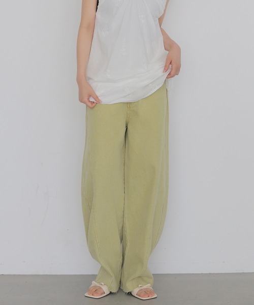 cheriella（シェリエラ）の「【cheriella】ビンテージライクヨークカーブデニムパンツ　VINTAGE-LIKE YOKE DENIM PANTS（デニムパンツ・レディース・ブラウン/ライム/ブラック・FREE）」の22枚目の写真