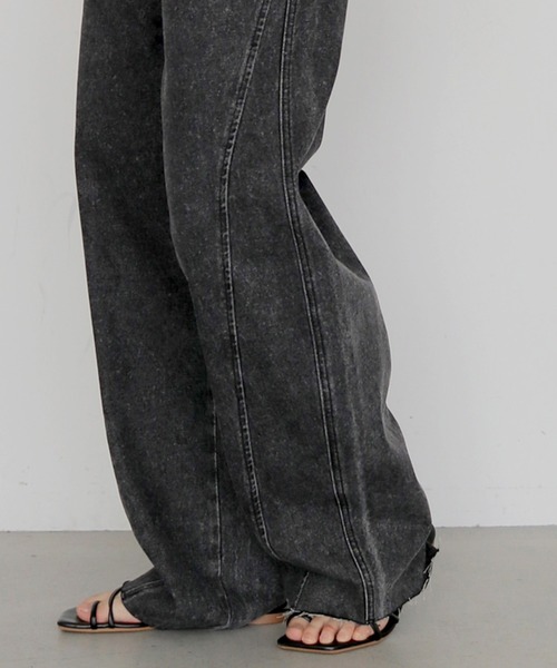 cheriella(シェリエラ)の「【cheriella】ビンテージライクヨークカーブデニムパンツ VINTAGE-LIKE YOKE DENIM PANTS(デニムパンツ・レディース・ブラウン/ライム/ブラック・FREE)」の22枚目の写真